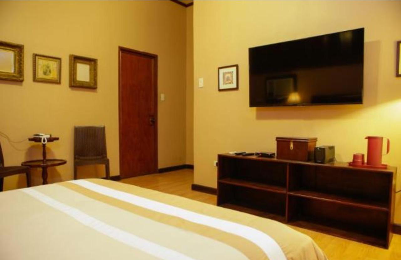 Victoria'S Haven Bed & Breakfast Dumaguete City Екстериор снимка